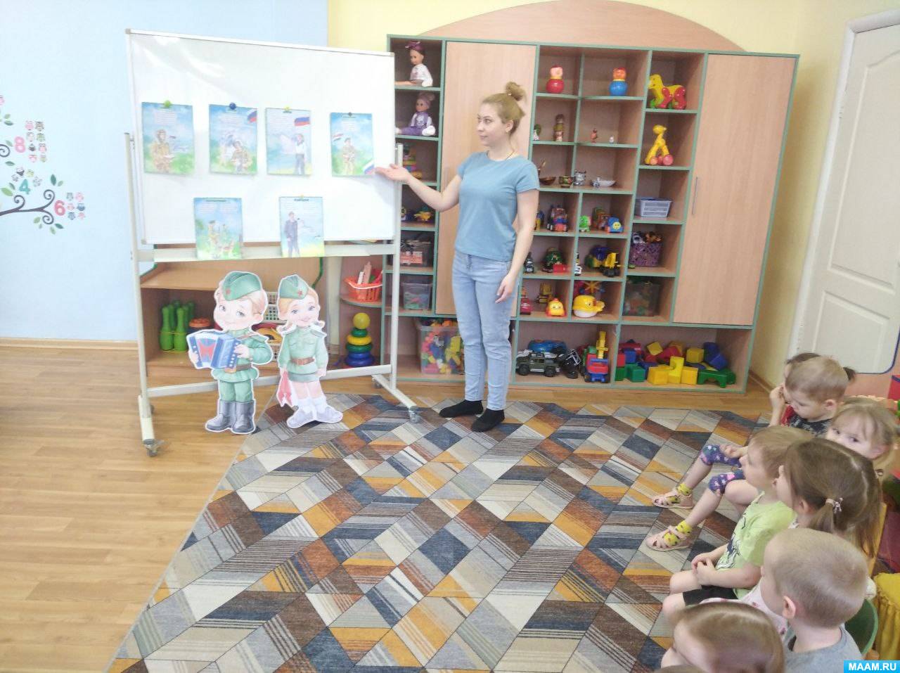 конспекты занятий раннего развития. конспект прогулки в детском саду. конспекты занятий раннего развития. аппликация для малышей машинки. гербова занятия по развитию.