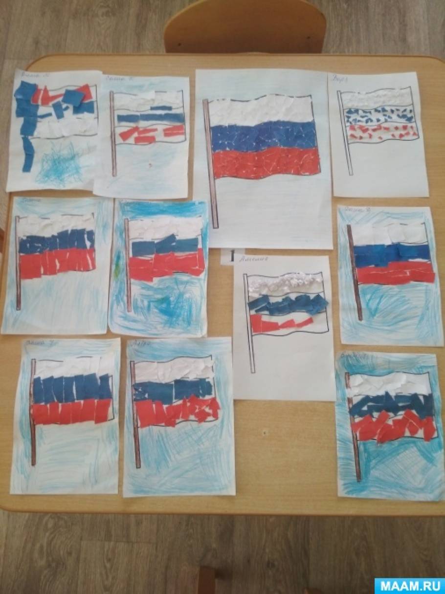 Флаг средняя группа. Аппликация российский флаг в средней группе. Занятие российский флаг в средней группе.