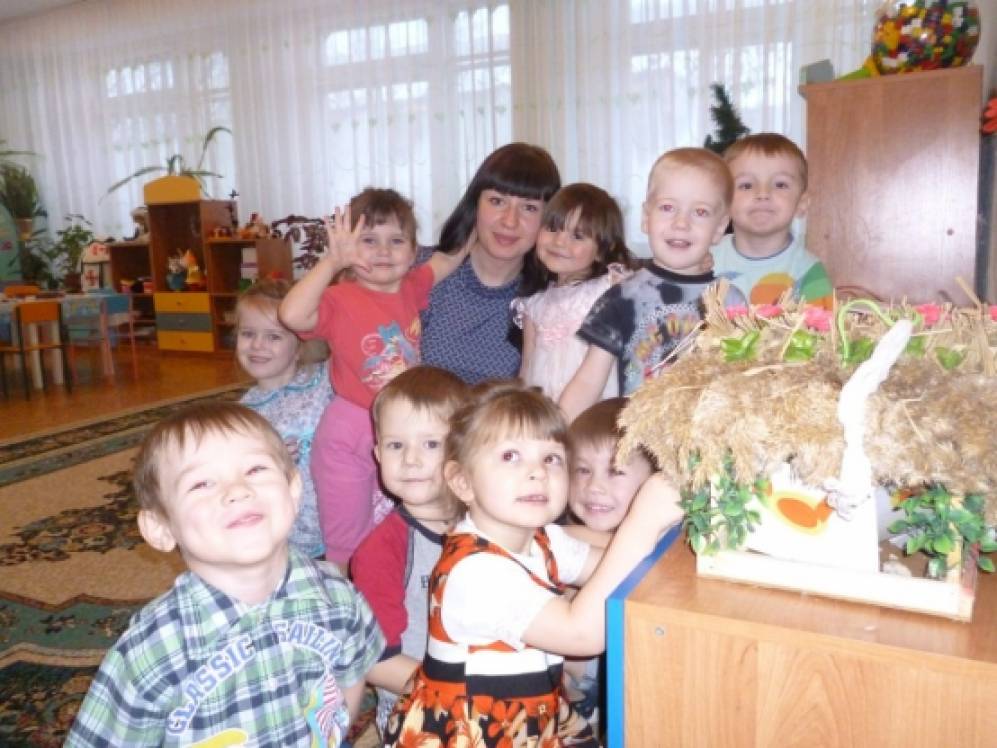 Открытое занятие по аппликации во 2 младшей группе тема: «Путешествие в зимний лес». Фото Открытое занятие по аппликации во 2 младшей группе тема: «Путешествие в зимний лес».