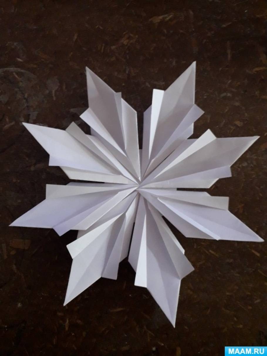 Мастер-класс по оригами «Снежинка»