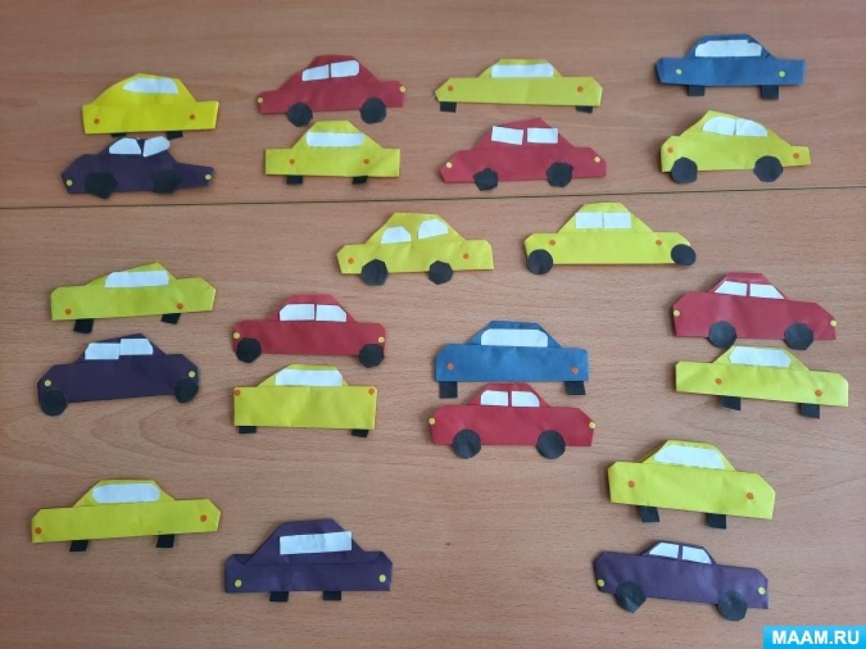 Мастер-класс конструирования из бумаги двух вариантов автомобиля по одной схеме способом оригами с детьми средней группы