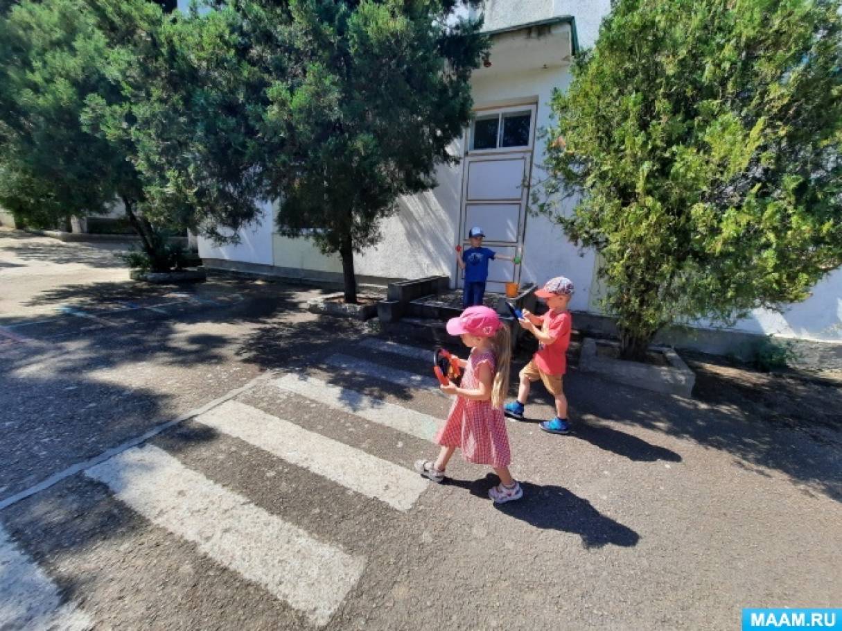 Игра пешеходы и автомобили средняя группа. Смотреть фото Игра пешеходы и автомобили средняя группа. Смотреть картинку Игра пешеходы и автомобили средняя группа. Картинка про Игра пешеходы и автомобили средняя группа. Фото Игра пешеходы и автомобили средняя группа