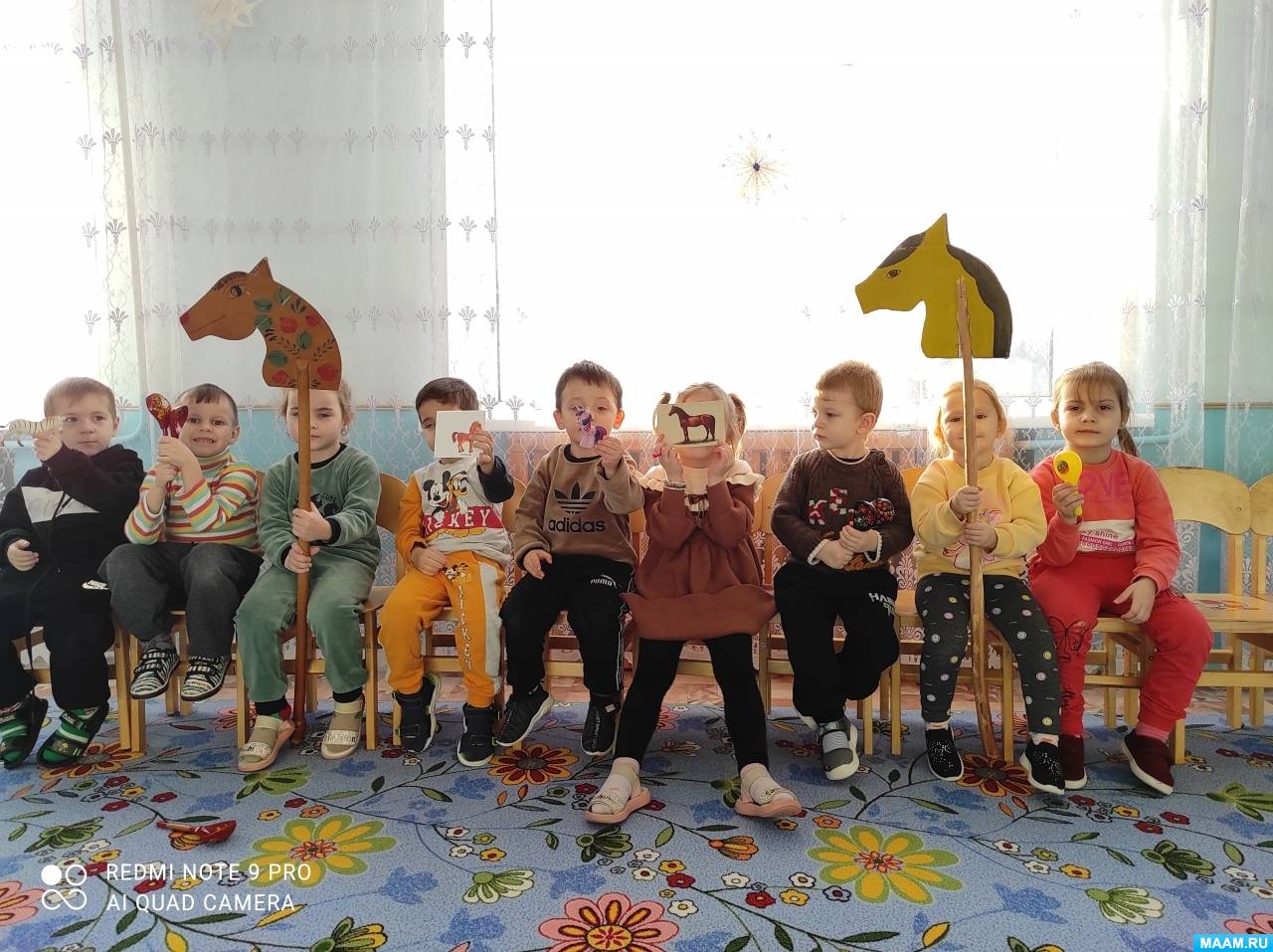 Сюжетные игрушки для детей раннего возраста. Игрушки для детского сада. Ясельная группа в детском саду. День игрушки в доу. Неделя игры и игрушки.