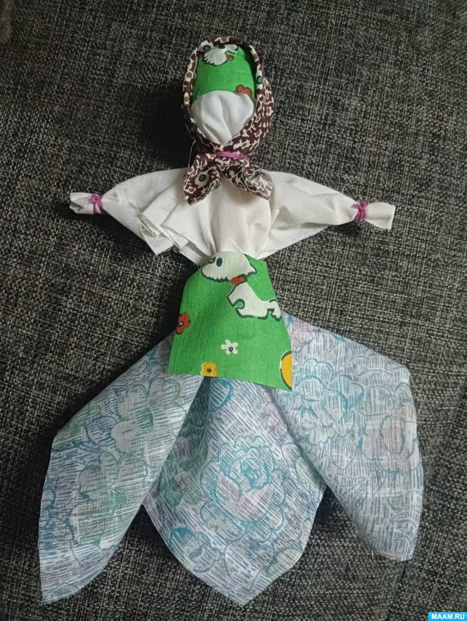 Мастер-класс по изготовлению куклы-оберега из лоскутков для детей от 7 лет
