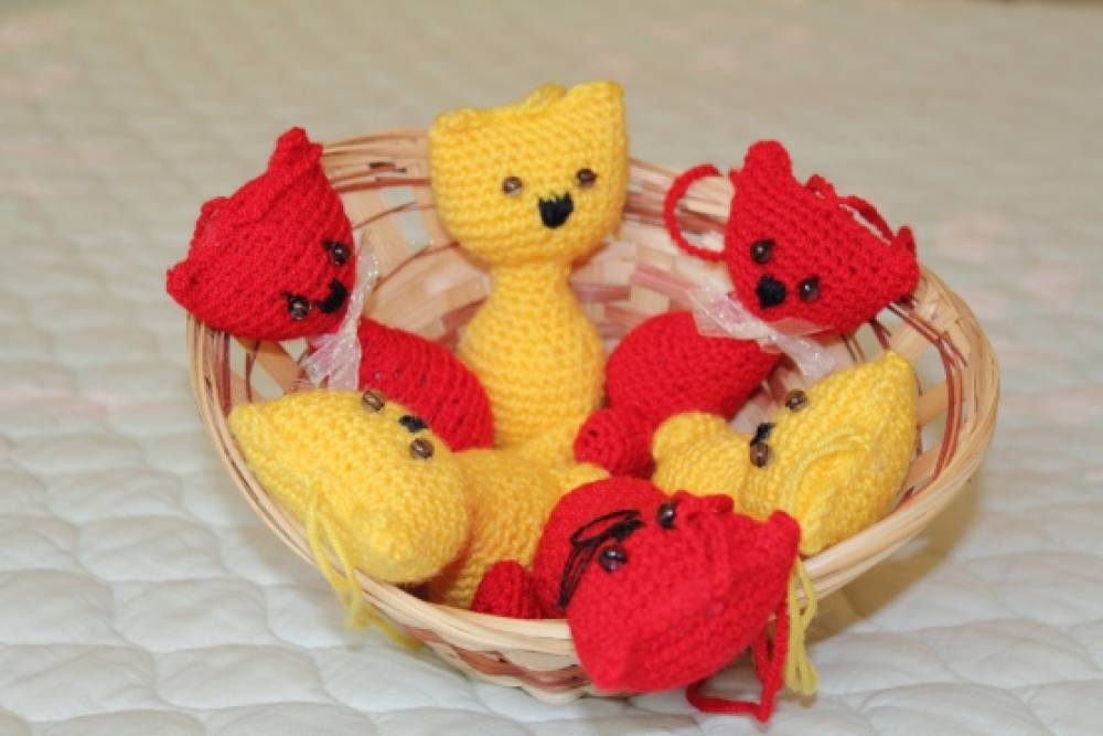 Дидактическая игра «Собери клубочки для котенка» (2 фото). Воспитателям ...