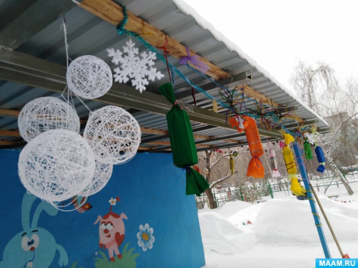 Фотоотчёт об оформлении зимних участков детского сада