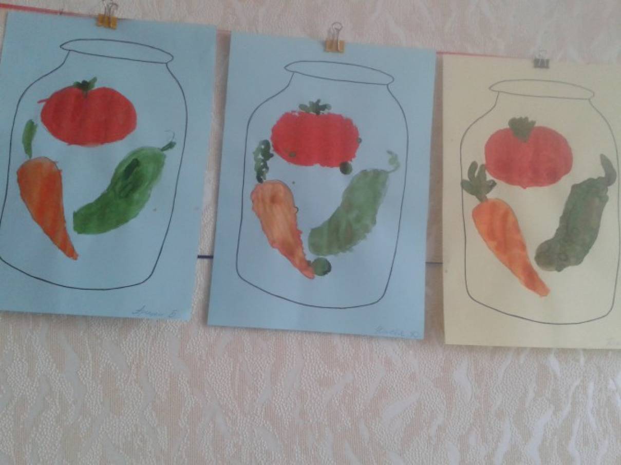 Овощи первая младшая группа. Рисование овощи старшая группа. Рисование овощи в средней. Рисование в старшей группе на тему овощи. Рисование овощи младшая группа.