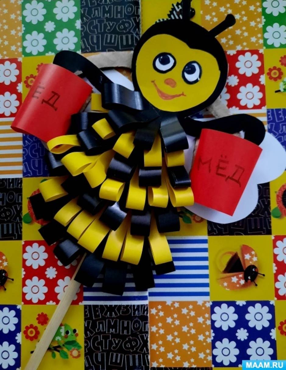 Мастер-класс по созданию театральной игрушки из картона «Пчёлка с коромыслом»