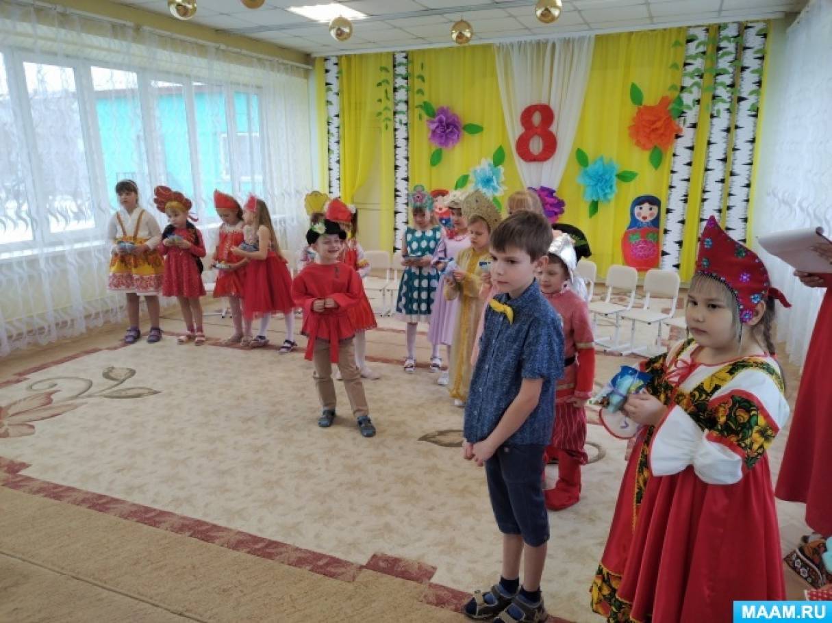 сценарий посиделок для женщин 8 марта