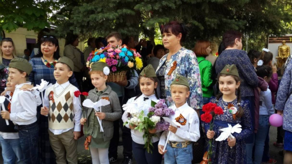 Литературная композиция «Мы хотим, чтобы не было больше войны» Фото Литературная композиция «Мы хотим, чтобы не было больше войны»