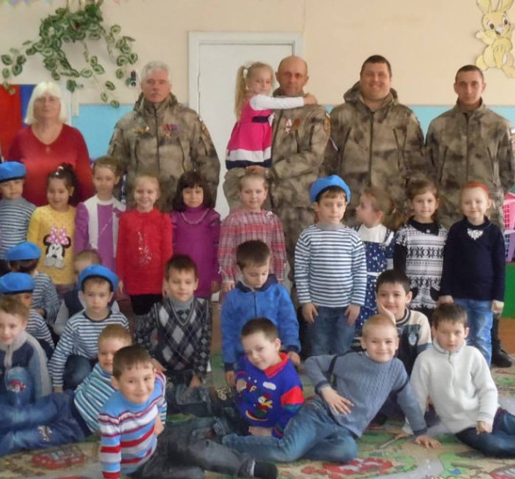 «Крымская весна» — тематическая встреча с представителями Народного ополчения (фотоотчёт) Фото «Крымская весна» — тематическая встреча с представителями Народного ополчения (фотоотчёт)
