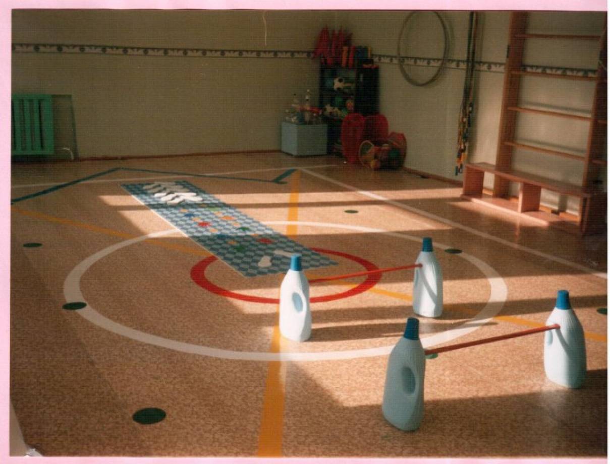 Творческий проект спорт. Разметчик для спортивных игр в детском саду. Островок спортивный инвентарь.