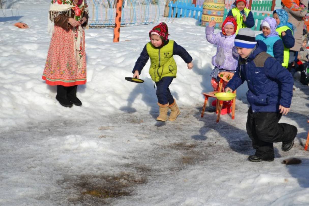 Подвижные игры на масленицу на улице