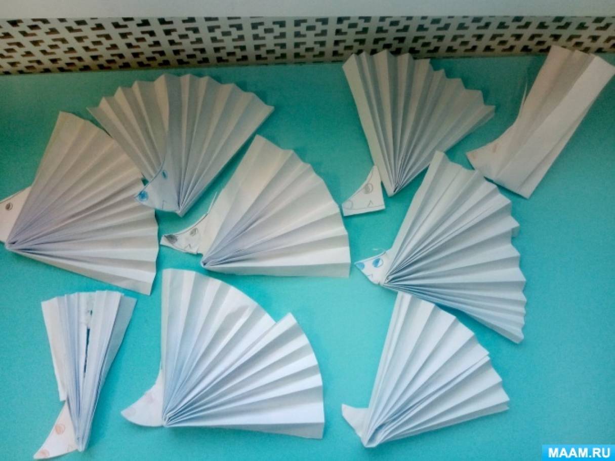 «Ежик». Конспект НОД по аппликации в технике «оригами»