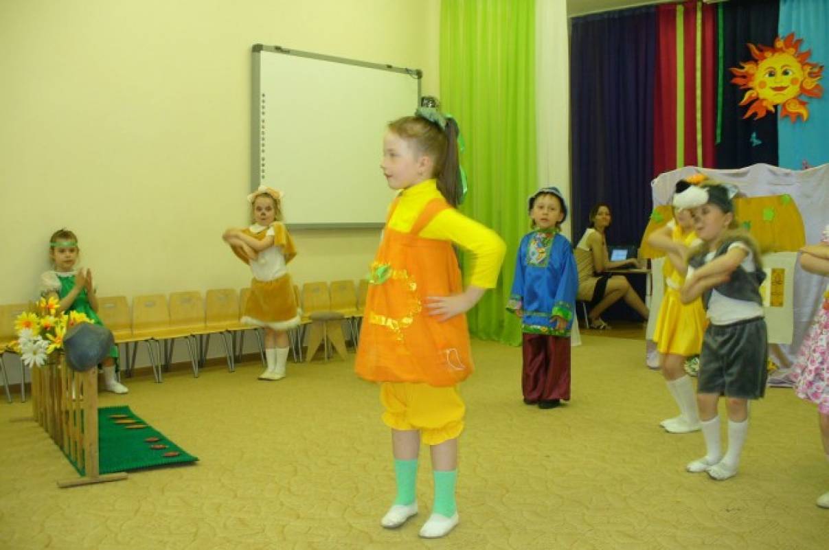 Спектакль Репка на новый лад. Инсценировка сказки Репка в детском саду видео. Сценарий репка на новый лад для детей