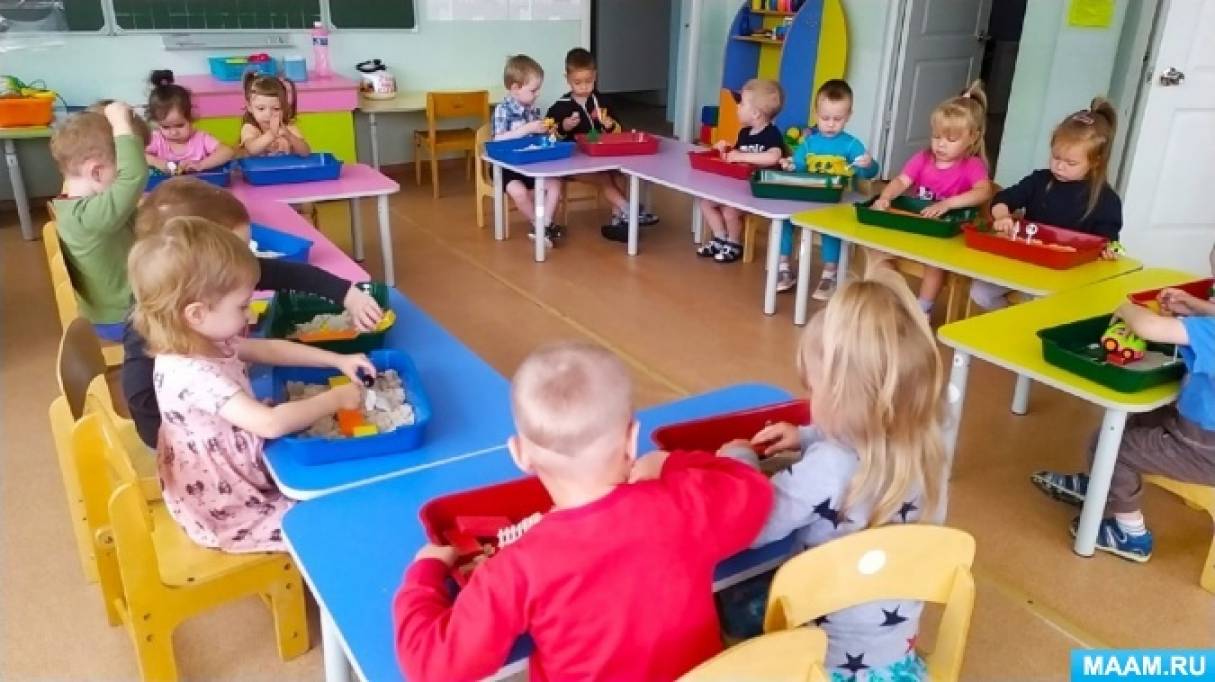 Игры с кинетическим песком «Дорога. Правила дорожного движения» с детьми младшего дошкольного возраста Фото Игры с кинетическим песком «Дорога. Правила дорожного движения» с детьми младшего дошкольного возраста