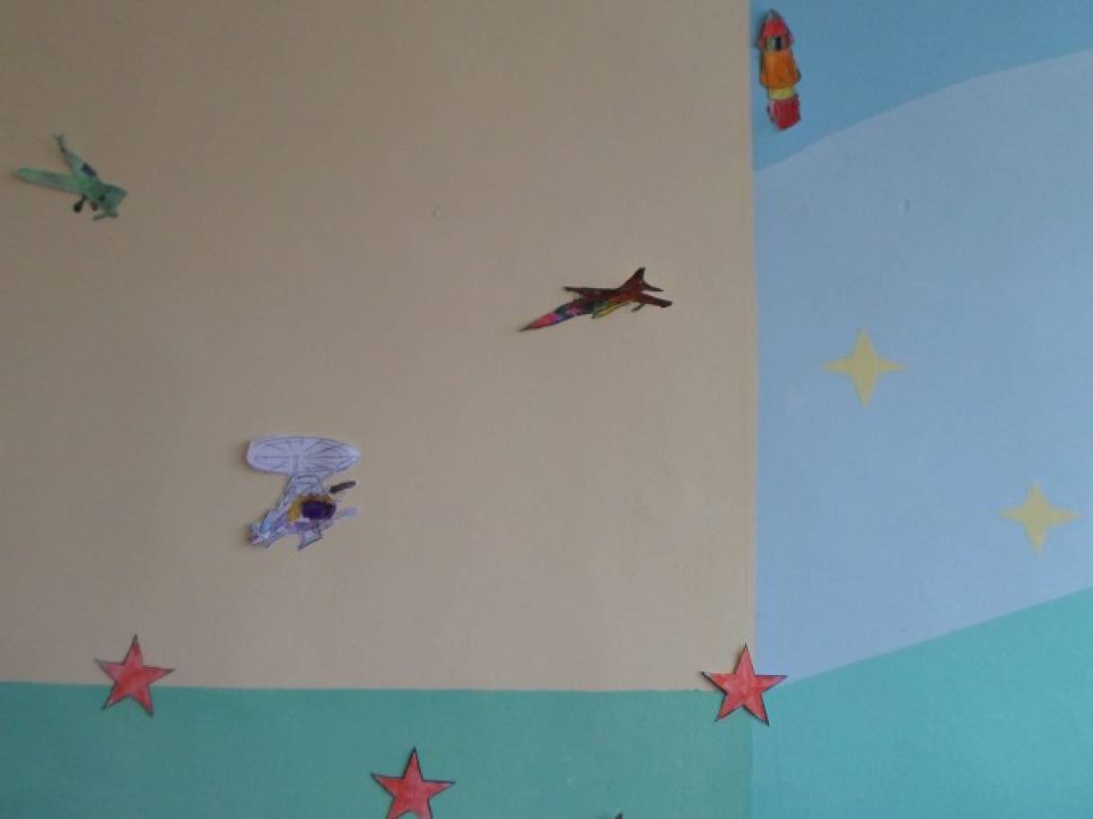 23 февраля украшение группы в детском саду