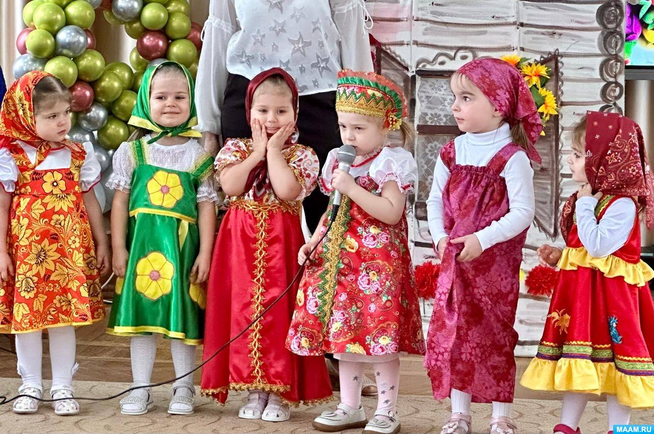 утренник 8 марта пример
