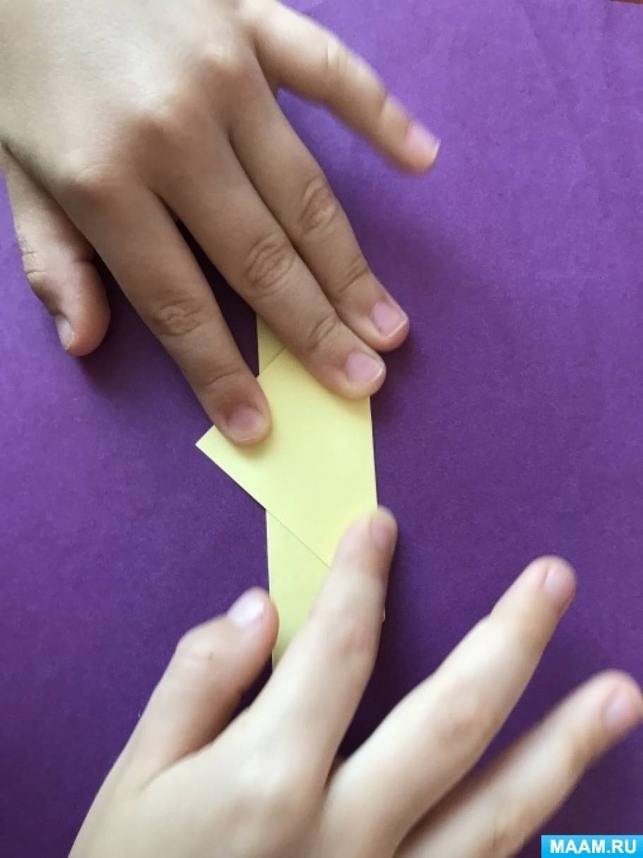 Как сделать гусеницу: пошаговые поделки для детей