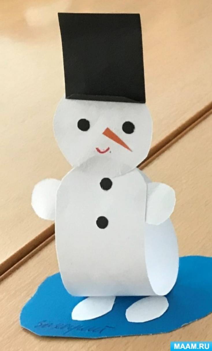 Смастерим простую фигурку снеговика из детских носков