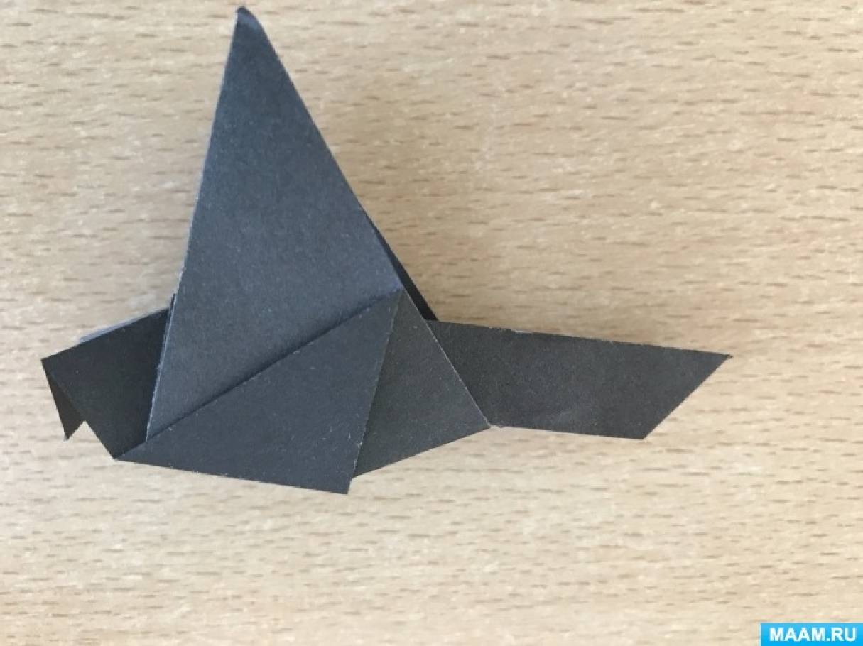 Оригами скворец. Конструирование скворца из бумаги в подготовительной группе. Скворец из бумаги. Оригами скворец из бумаги для детей. Скворечники констуиро конструирование в подг.