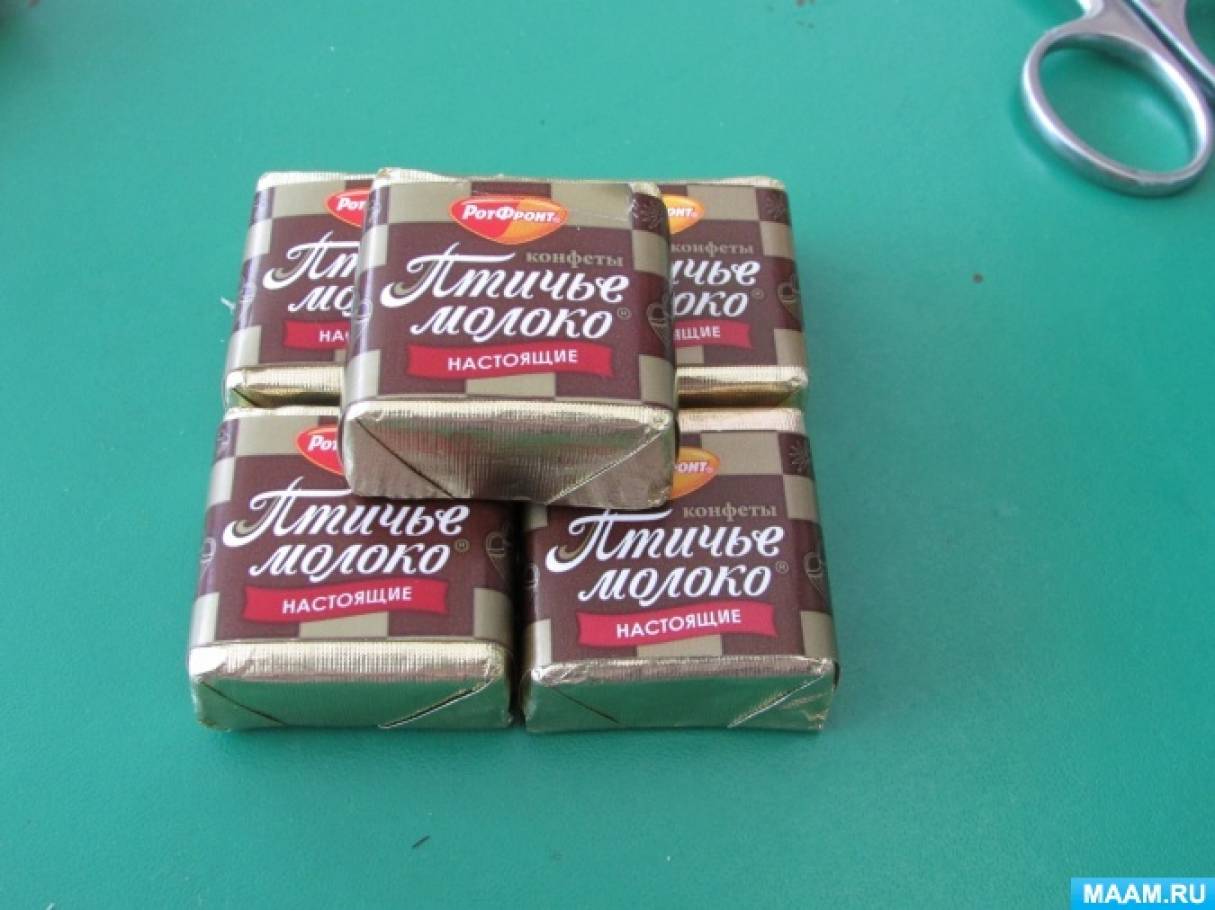 Танк из конфет Птичье молоко