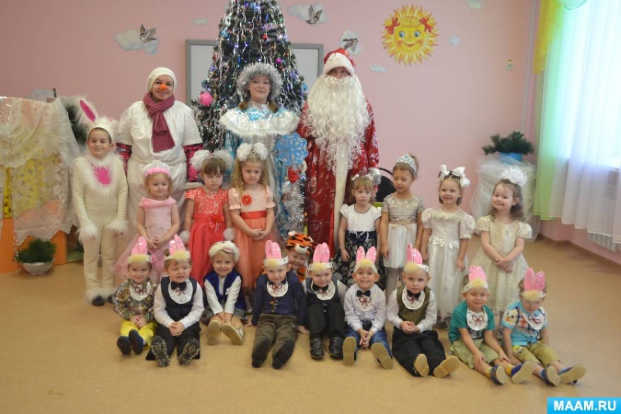 утренник в детском саду средняя группа. новогодний утренник во 2 младшей группе. сцена для ноовгоднего утренника. сценарий утренника на новый год 4 класс. сценарий утренника на новый год 4 класс.