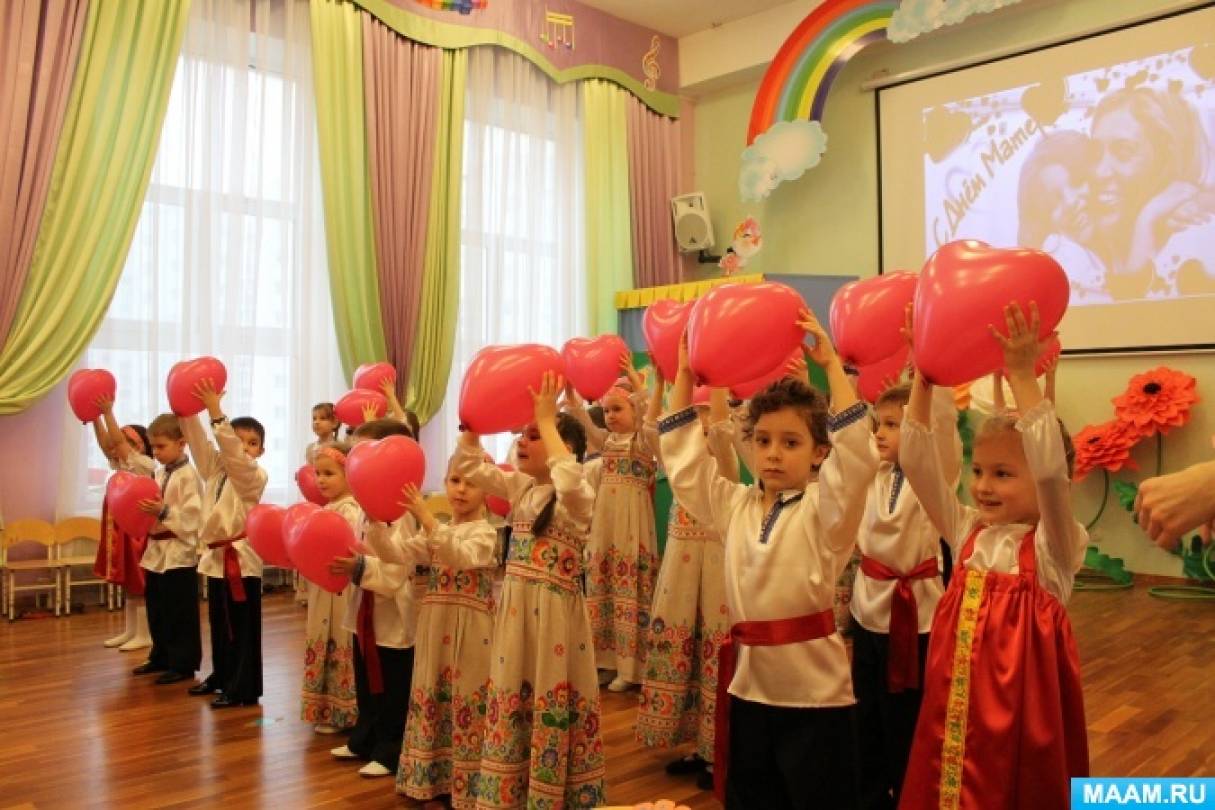Смотреть фотографию №2 Фото №2 Публикация Видео и сценарий праздника Марта в фольклорном стиле для детей подготовительной к школе группы размещена в разделах Весенние праздники Видео Женский день