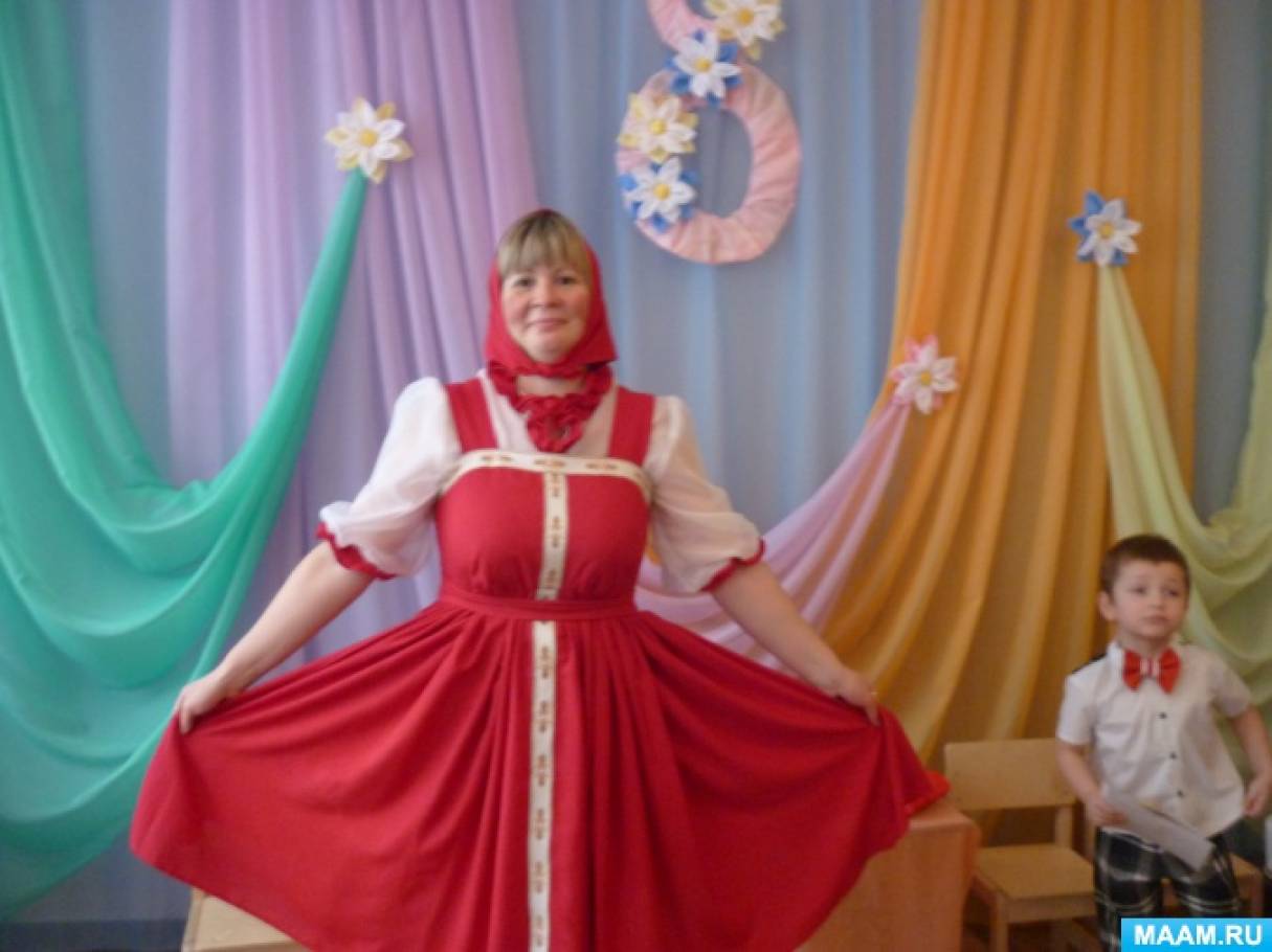 Сценарий мероприятия ко Дню 8 Марта «Весёлая матрёшка» Фото Сценарий мероприятия ко Дню 8 Марта «Весёлая матрёшка»