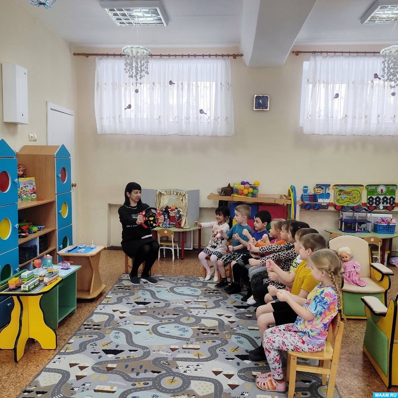 Смотреть фотографию №3 Фото №3 Экскурсия на выставку машин