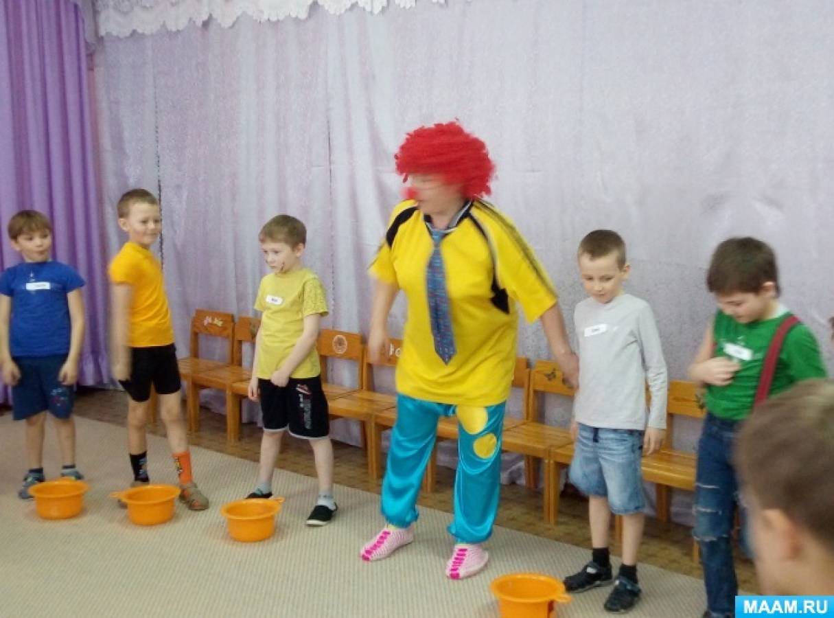 день смеха во второй группе раннего возраста. день смеха в детском саду подготовительная группа. дети в детском саду. фотоотчет день смеха в детском саду. смех в подготовительной группе.