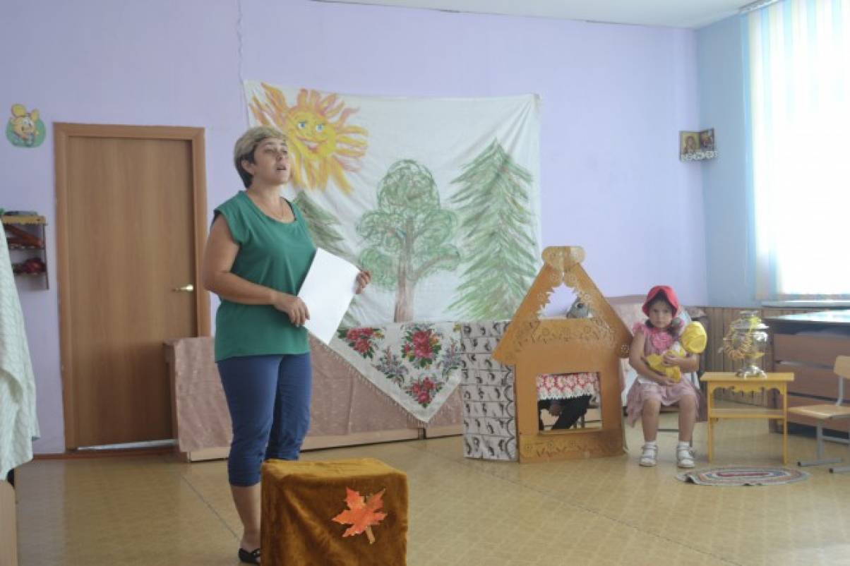 «Красная шапочка и серый волк на новый лад». Спектакль для детей старшей и подготовительной к школе групп Фото «Красная шапочка и серый волк на новый лад». Спектакль для детей старшей и подготовительной к школе групп