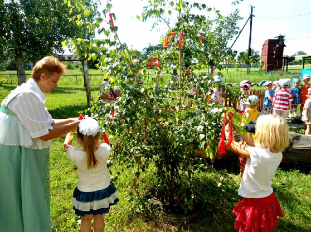 Праздники в детском саду. Календарные праздники в детском саду. Масленичные забавы. Праздник масленица в детском саду. Гулянье в саду.