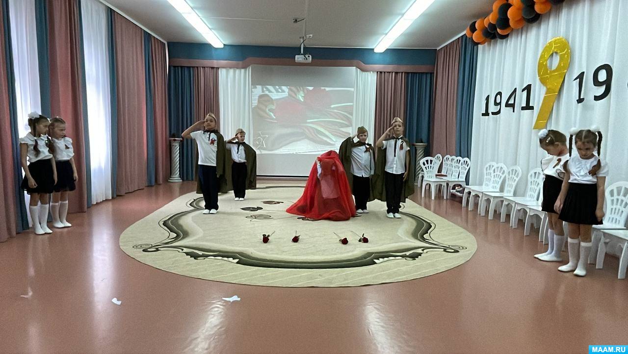Смотреть фотографию №2 Фото №2 Реб Что такое День Победы Реб Это праздничный салют Фейерверк взлетает в небо Рассыпаясь там и тут