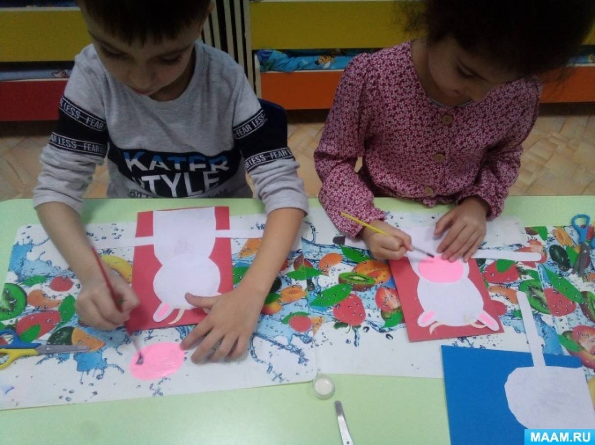 НОД по аппликации «Новогодняя открытка» в старшей группе