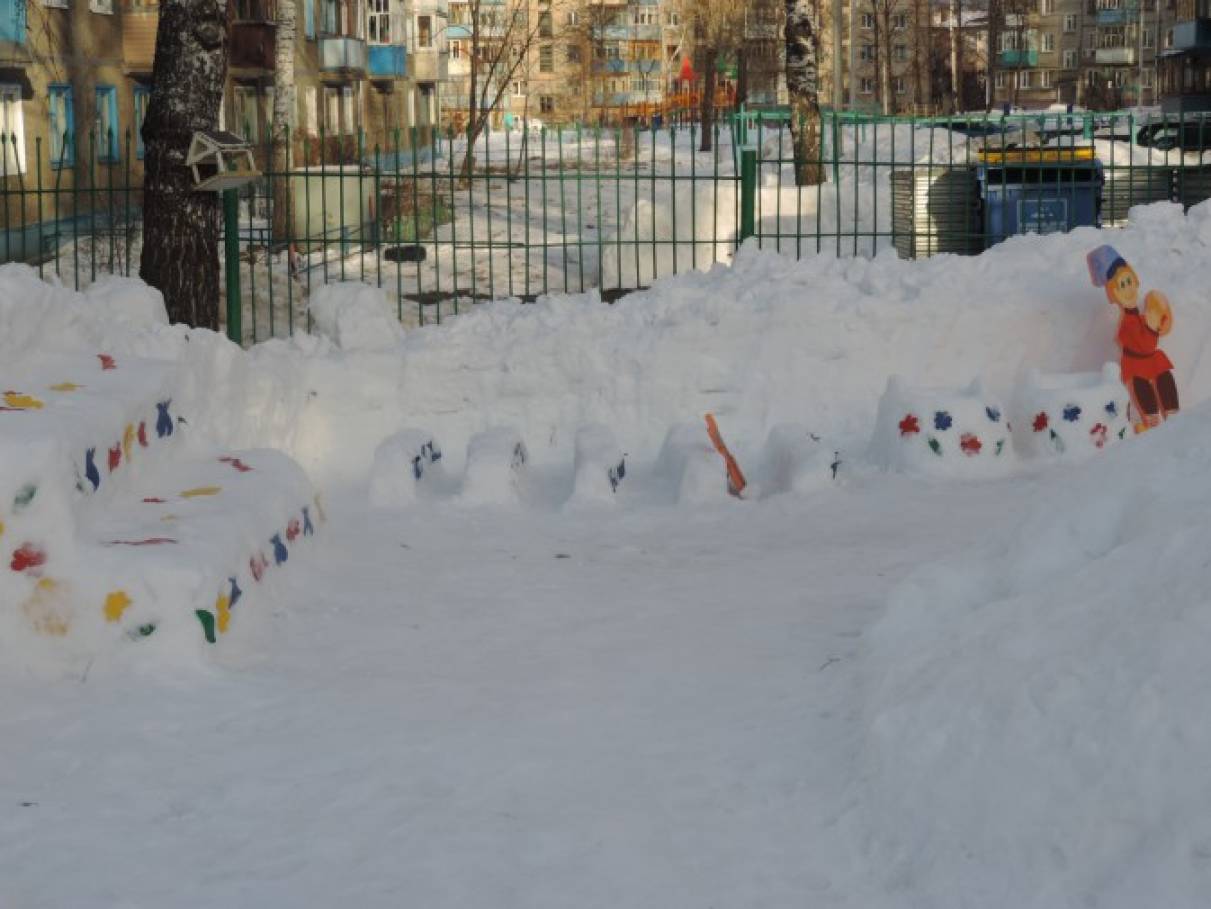 Детский сад снежок