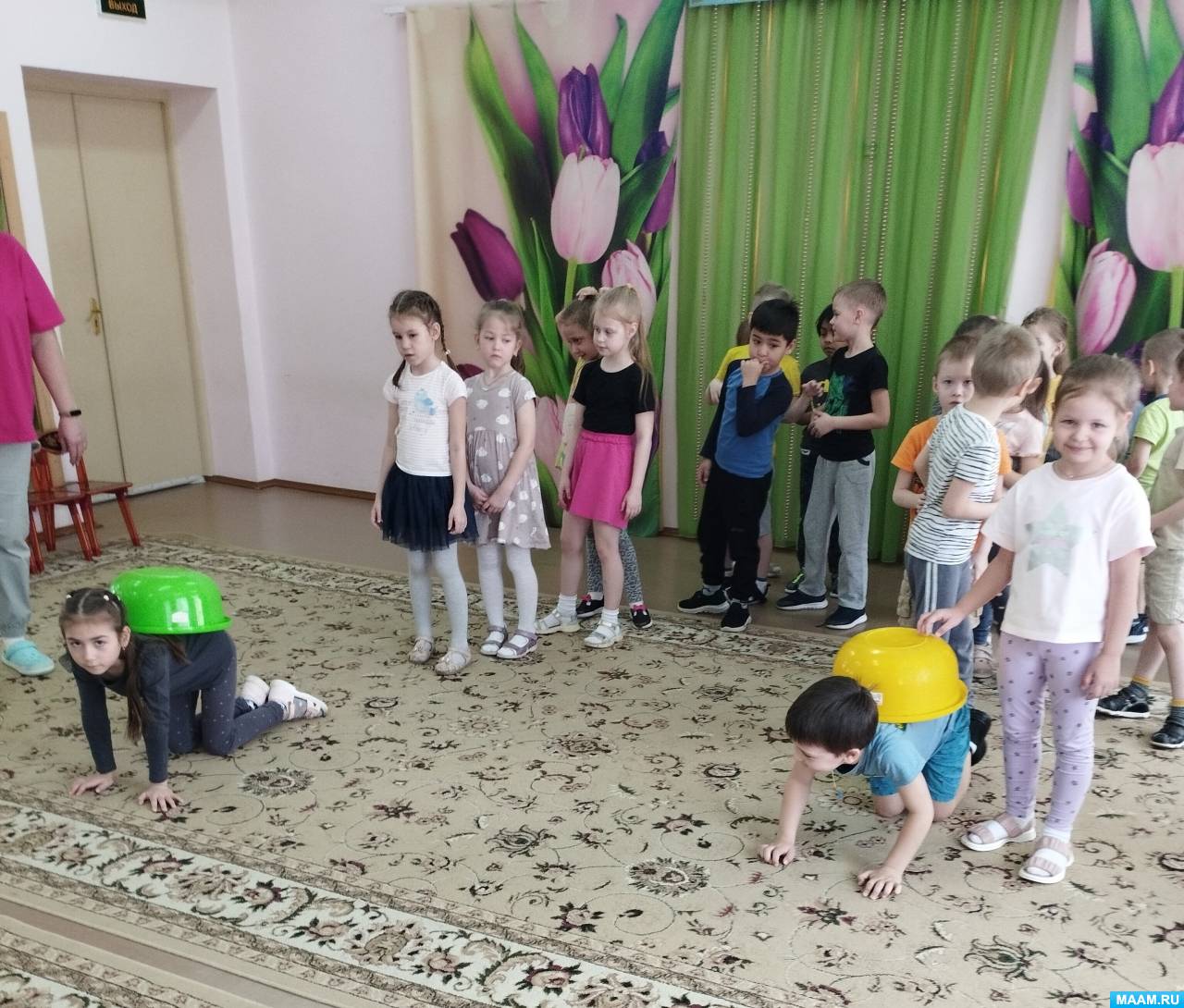 Смотреть фотографию №2 Фото №2 Задачи Развивать двигательную активность быстроту ловкость координацию движений эмоционально эстетическое восприятие