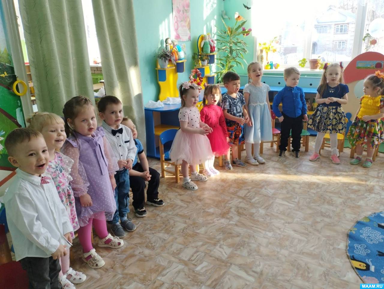 задачи утренника 8 марта