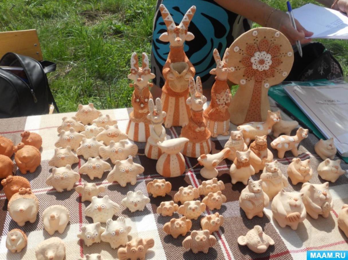 Зайцы в костроме фигуры где. Борнуковская пещера камнерезная фабрика. Борнуковская игрушка. Борнуково Нижегородская область.