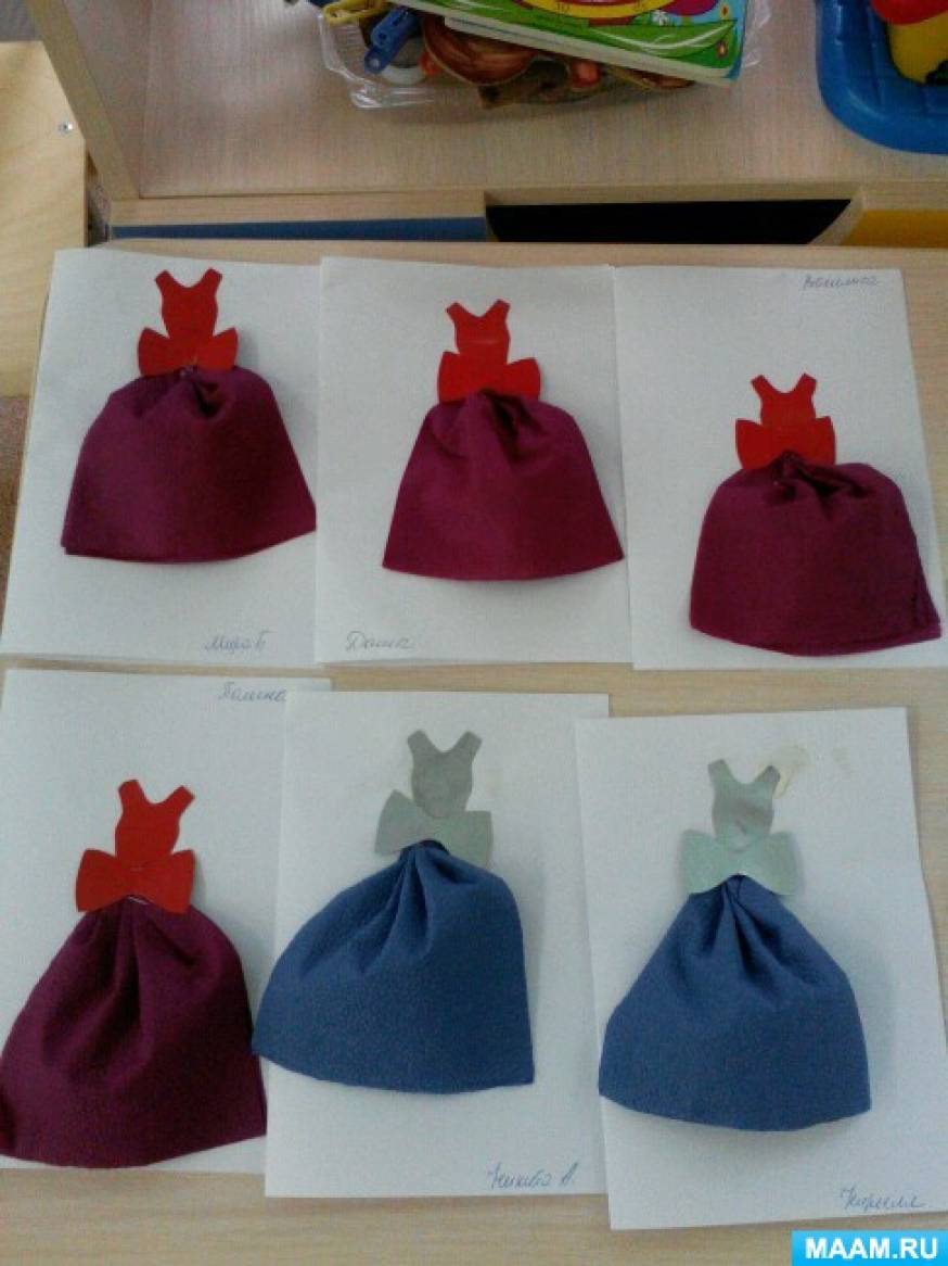 Платье из цветной бумаги. Поделки на тему одежда. Конструирование одежда подготовительная группа. Конструирование одежда средняя группа. Конструирование одежда средняя группа.