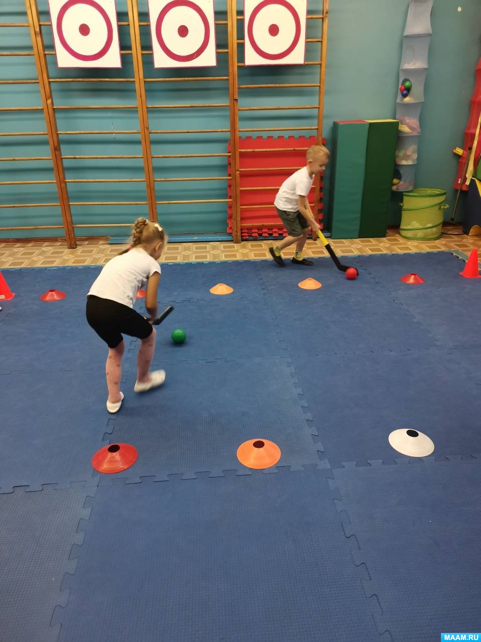 развлечения на прогулке в детском саду. квест для детей в доу. развлечения на год старшая группа. квест игра с детьми в доу. физкультурное развлечение в старшей группе.