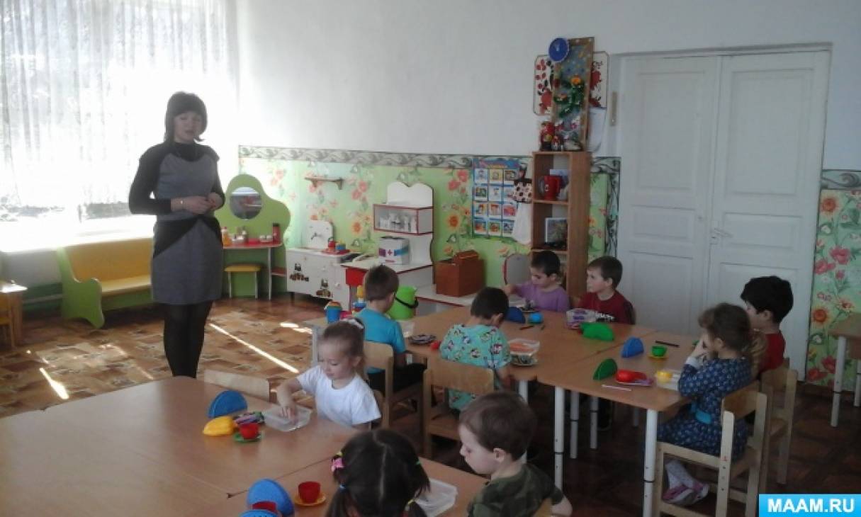Конспект НОД по ознакомлению с окружающим в средней группе «В мире пластмассы» Фото Конспект НОД по ознакомлению с окружающим в средней группе «В мире пластмассы»