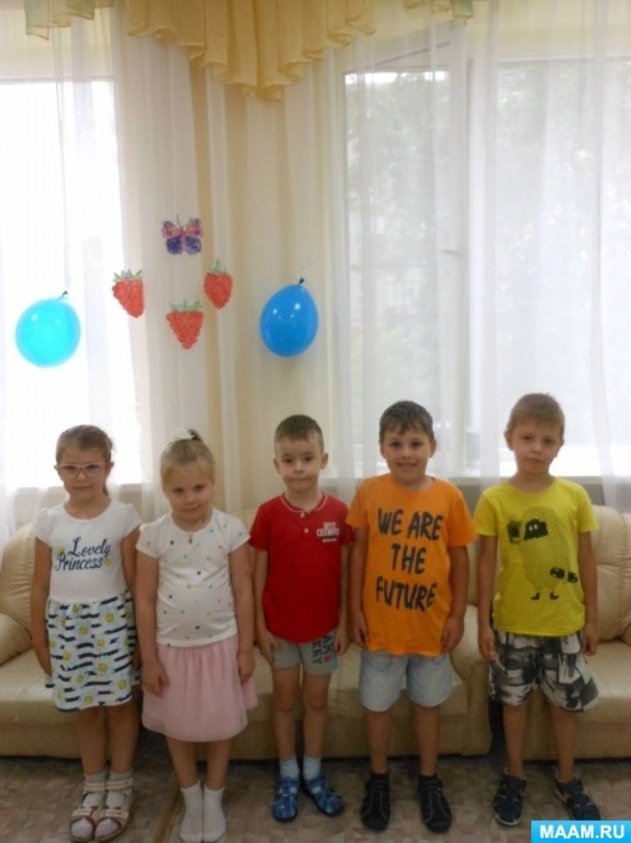 Малину в саду сценарий. detsad 470297 1566611688. Малину в саду сценарий фото. Малину в саду сценарий-detsad 470297 1566611688. картинка Малину в саду сценарий. картинка detsad 470297 1566611688. Отрывок «Божья коровка» из сборника сказок «Детство в малине» Разыгрался звонкий дождик и пошел друзей искать. "Кто тут спрятался под листик? Я не дам тебе скучать! Выходи, кто самый смелый! Поиграю я с тобой. Я ведь не надолго вышел. Скоро позовут домой." Вышла божья коровка. "Вот и я. Давай дружить!" Дождик радостно хохочет: "Я могу тебя.