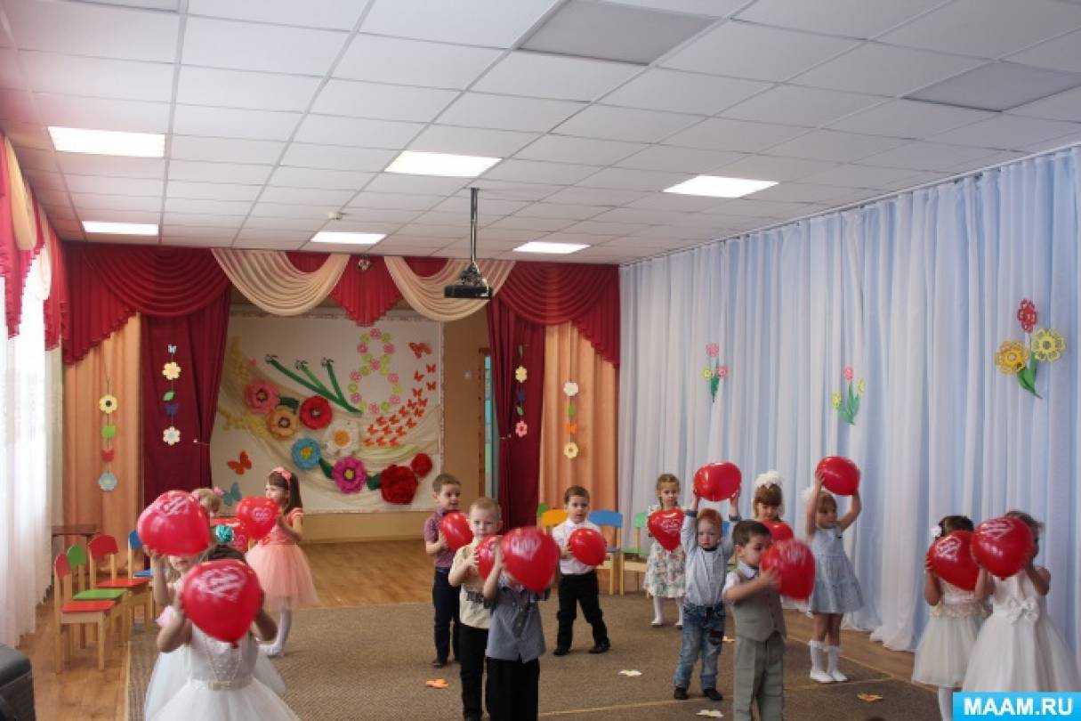 сценарий утренников в школе. костюм на школьный утренник. баба яга на новогоднем утреннике. сценарий утренников в школе. утренник в детском саду новый год.