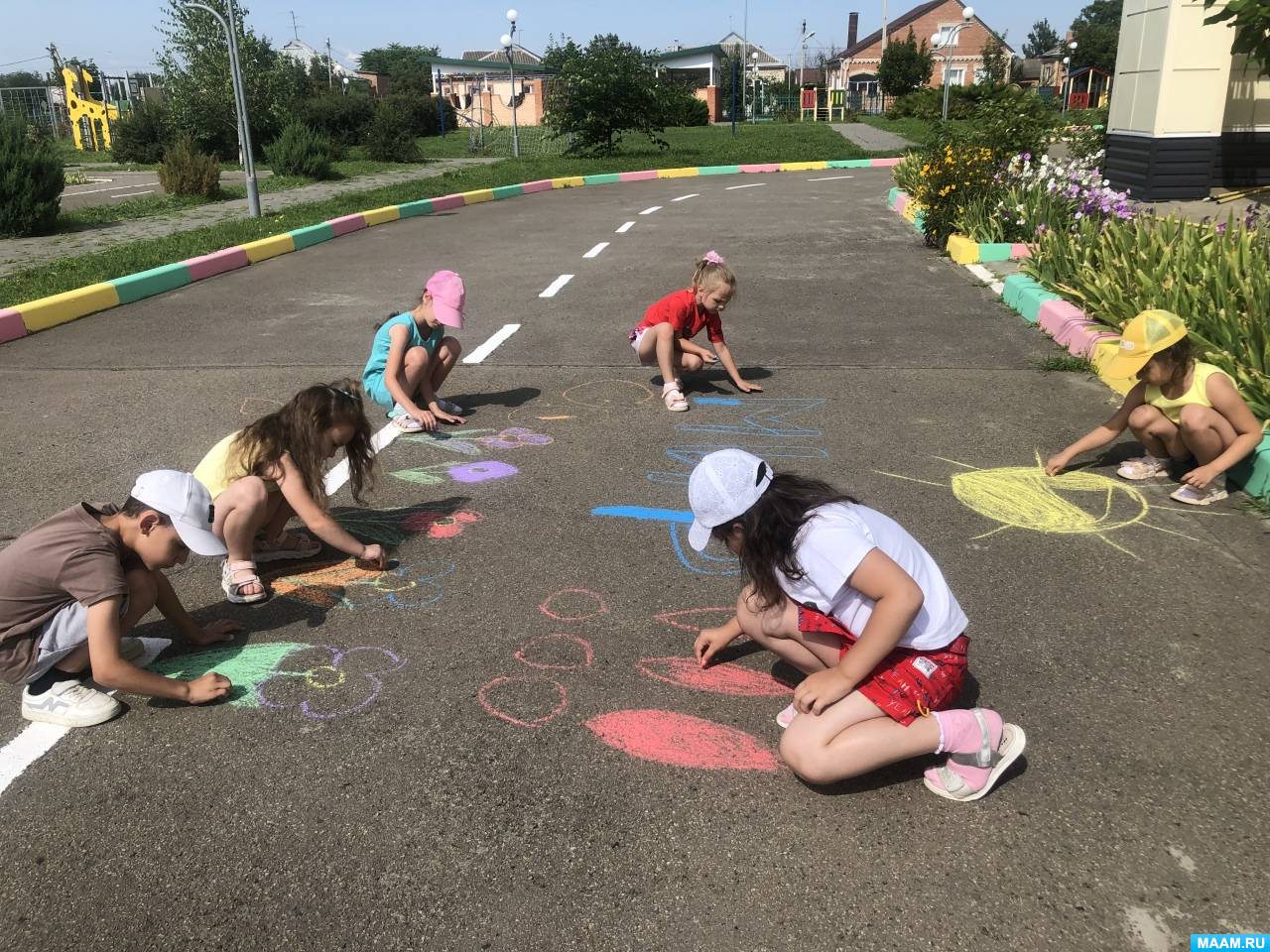 Это было летом на асфальте разогретом