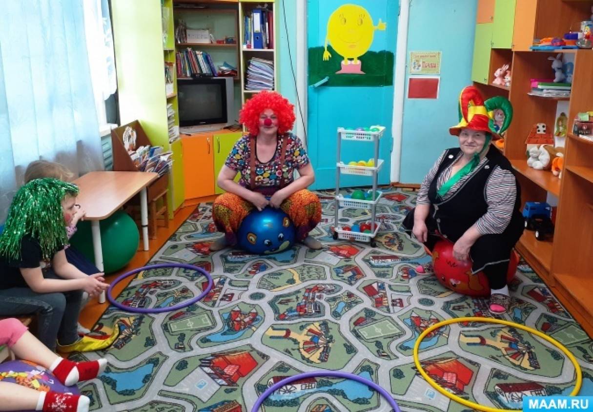 Развлечение на 1 апреля «Весёлый день Смеха» (12 фото). Воспитателям ...