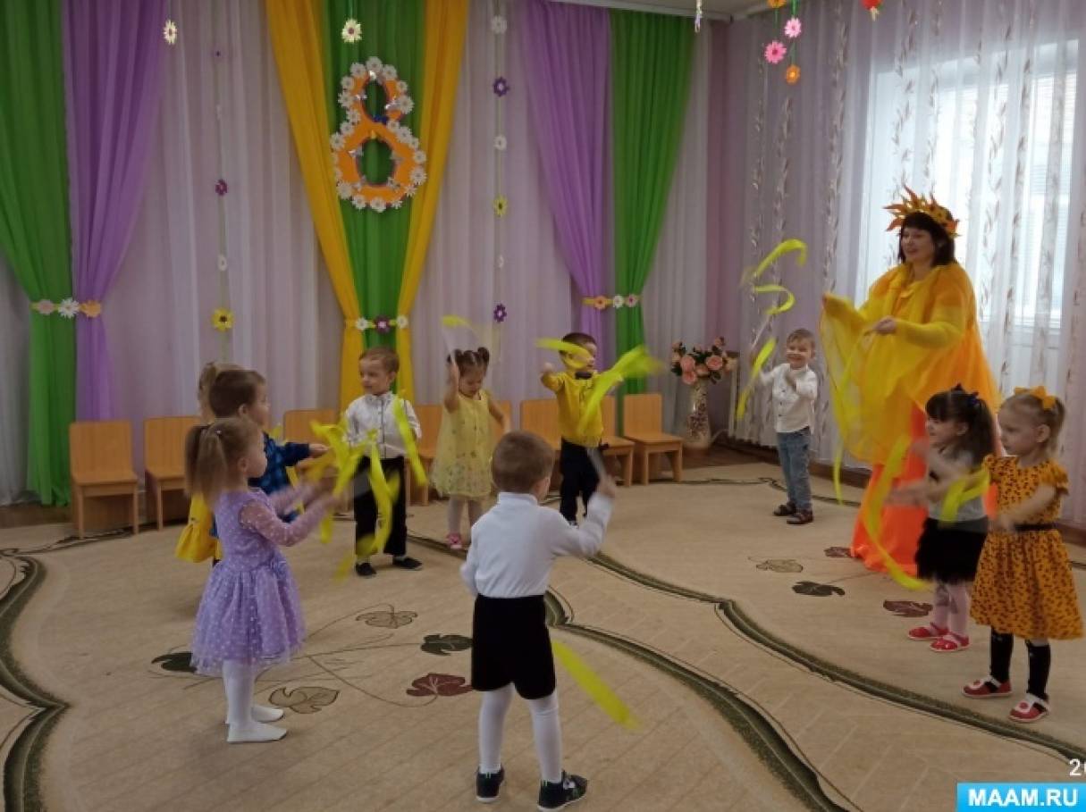 утренник 8 марта для первой младшей группе
