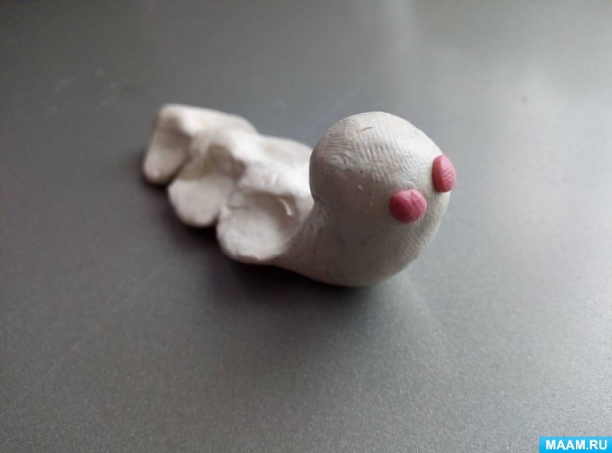 Улитка из пластилина