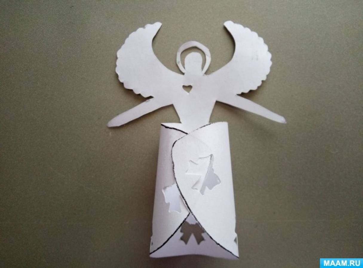 Ангел из бумаги гармошкой