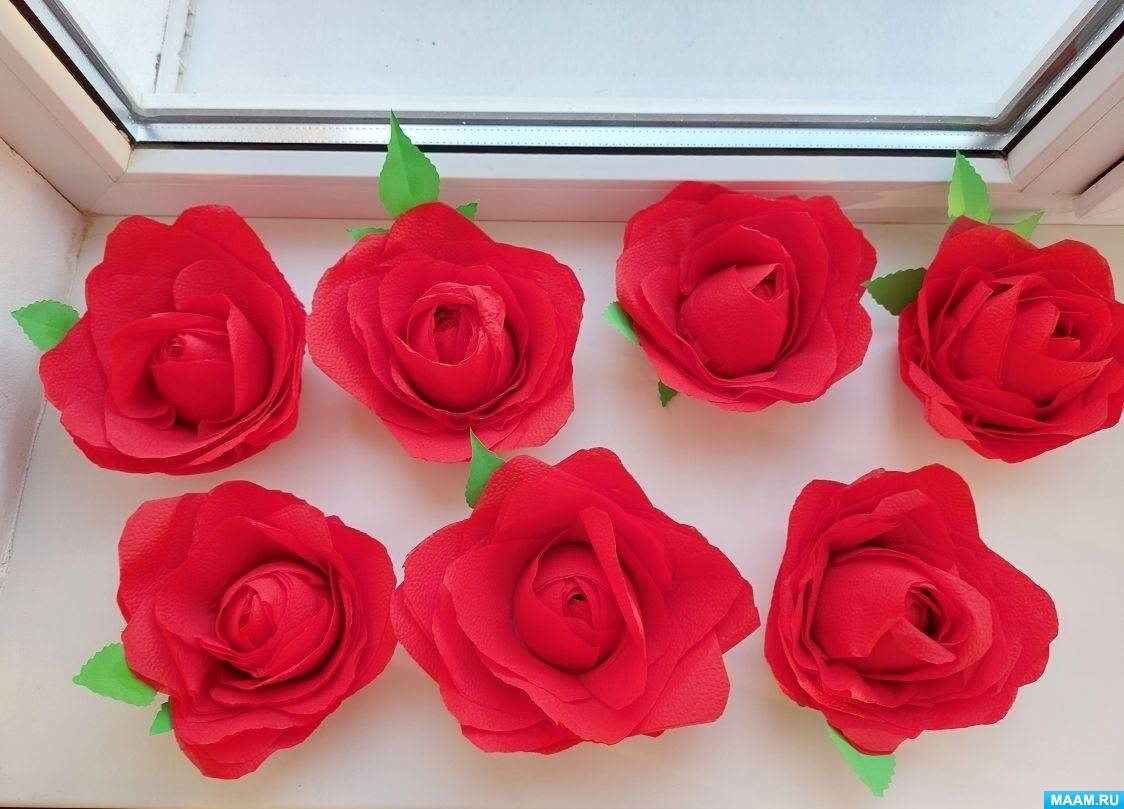 Фотоотчёт об изготовлении поделки из салфетки ко Дню Матери «Мамочке любимой розу подарю»
